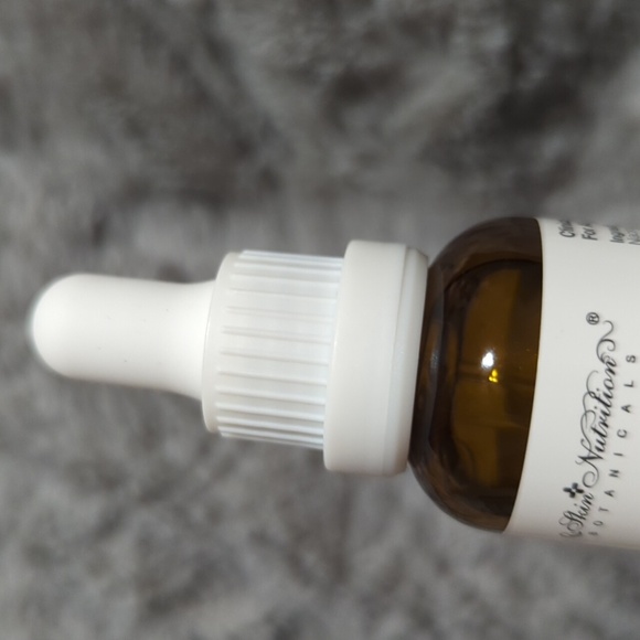 Skin Nutrition Niacinamide 5% + Squalane Serum 1 oz RESTOCK - Picture 3 of 3